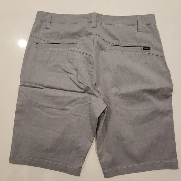Volcom Men's Flat Front Gray Shorts - Picture 2 of 3
